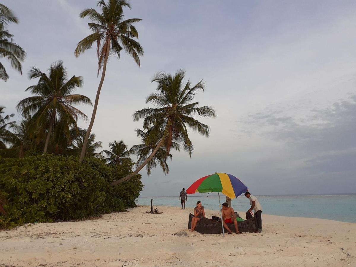 Island Life Maldives Retreat & Spa Magoodhoo エクステリア 写真