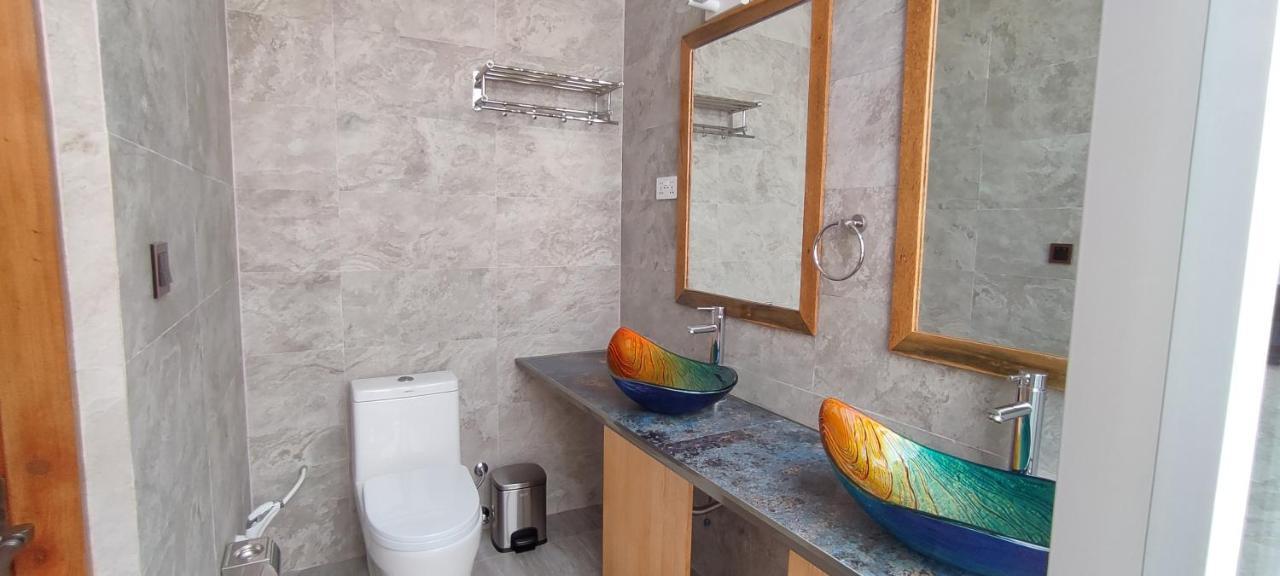 Island Life Maldives Retreat & Spa Magoodhoo エクステリア 写真