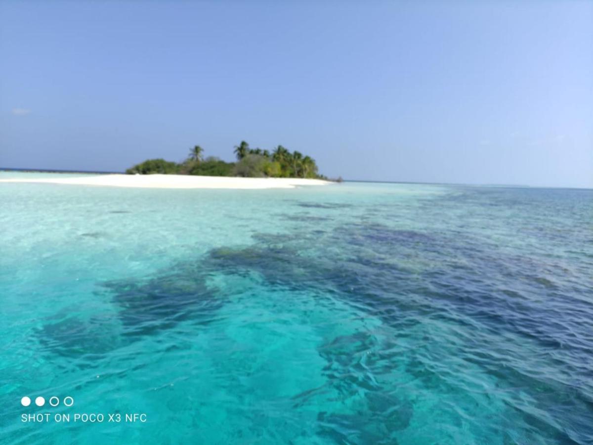 Island Life Maldives Retreat & Spa Magoodhoo エクステリア 写真
